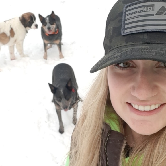 Meet your Posher, Samantha - Picture 3 of 3